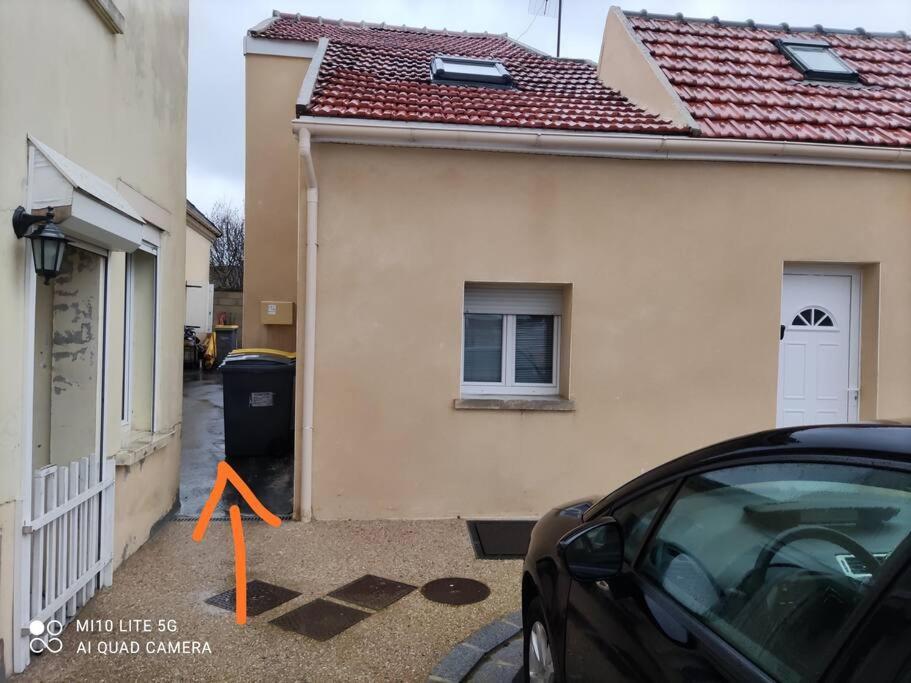 Appartement 2, Jardin, Collation, 5 Min De L'Aeroport Cdg Le Mesnil-Amelot Exterior foto